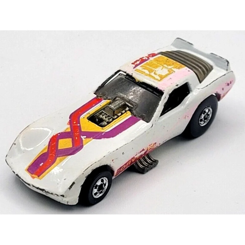 VINTAGE 1977 MATTEL HOT WHEELES CORVETTE FEVER FUNNY CAR‎ WHITE